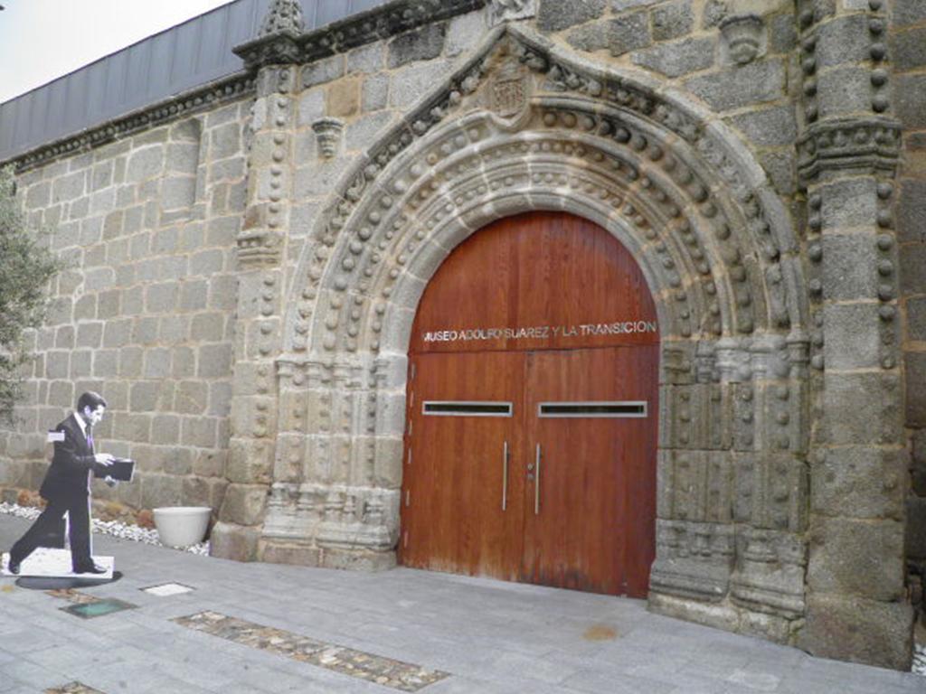 Hotel El Rondon Cebreros Exterior foto